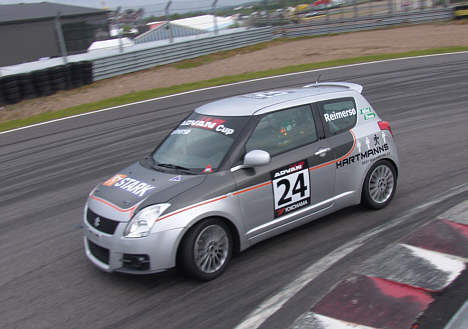 Nick Reimersøe på vej mod sejren på Sturup Raceway